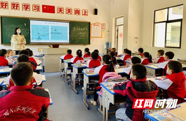 凤凰县小学最新项目，引领教育革新，启航未来之光之旅